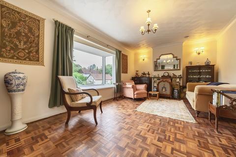 Lowlands Glen Road, Hindhead, GU26 6QE