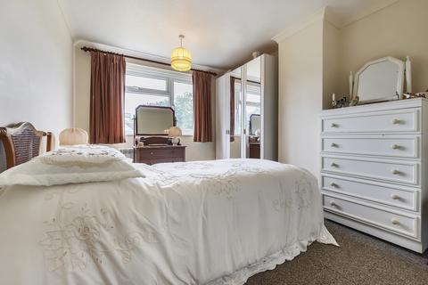 Lowlands Glen Road, Hindhead, GU26 6QE