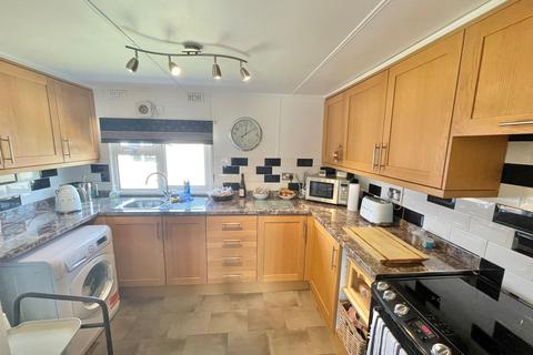 2 bedroom bungalow for sale, The Drive, Newhaven