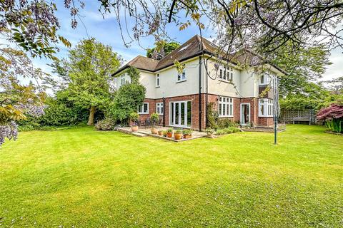 6 bedroom detached house for sale, Townsend Drive, St. Albans, Hertfordshire, AL3