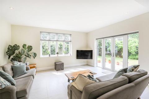 6 bedroom detached house for sale, Townsend Drive, St. Albans, Hertfordshire, AL3