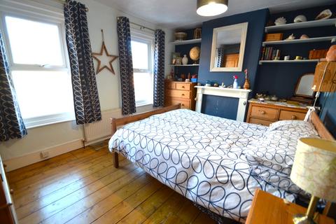 21 Coleridge Road, Exeter, EX2 9BZ