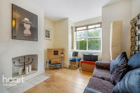 3 bedroom semi-detached house for sale, Henslowe Road, East Dulwich, London SE22