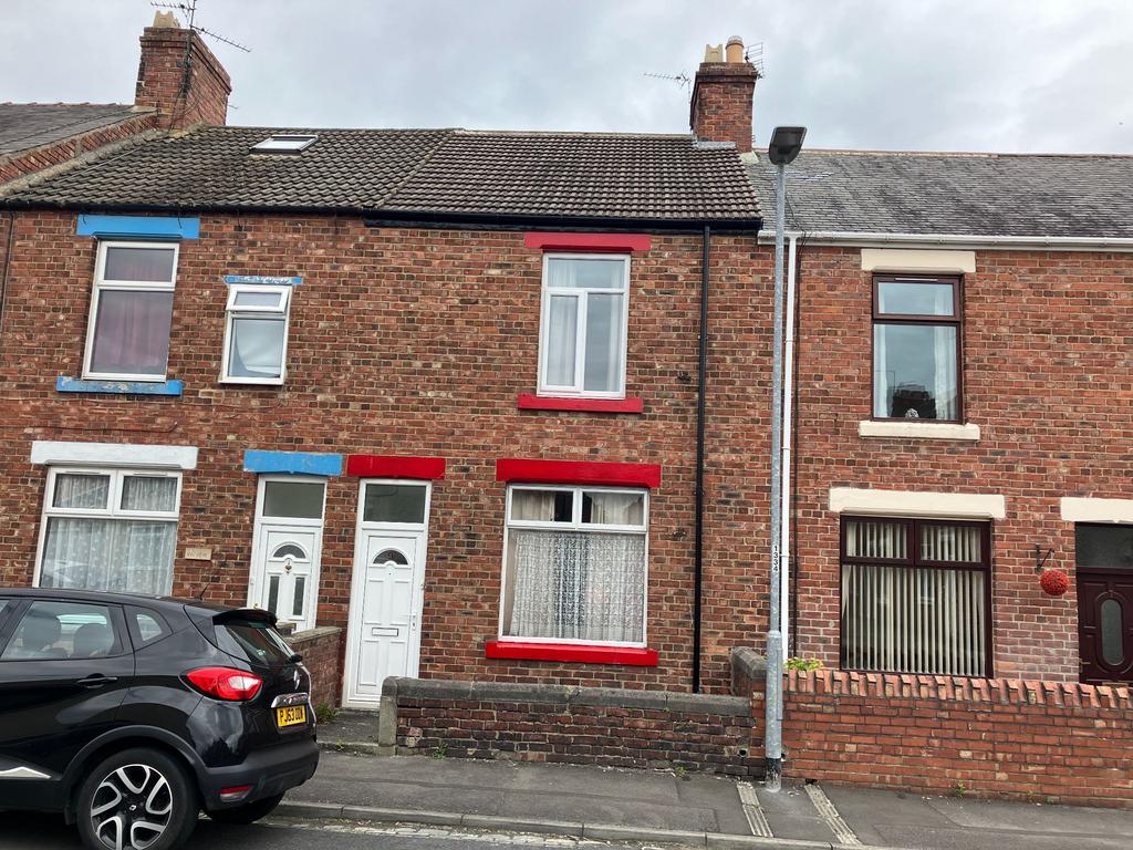 Arthur Terrace, Auckland, DL14 2 bed terraced house for sale £