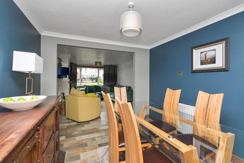 9 Breck Terrace, Penicuik, EH26 0RJ