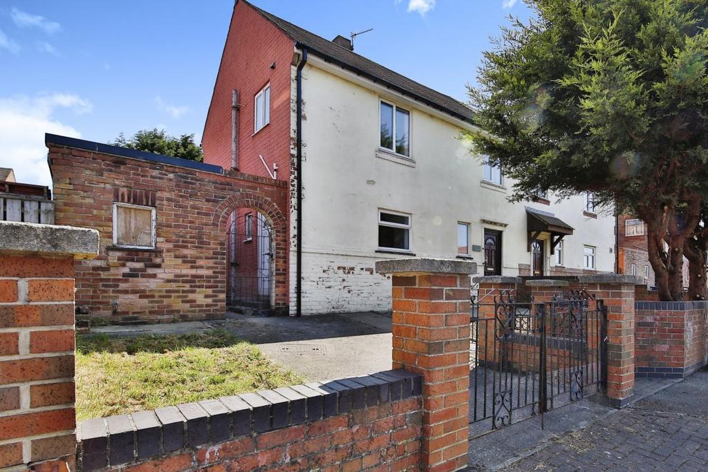 Earsdon Road, Houghton Le Spring DH5 3 bed semidetached house for sale