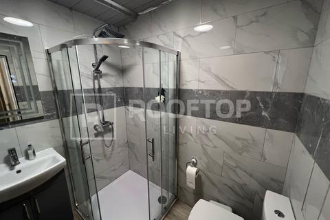 2 bedroom house to rent, Thornville Avenue, Leeds LS6