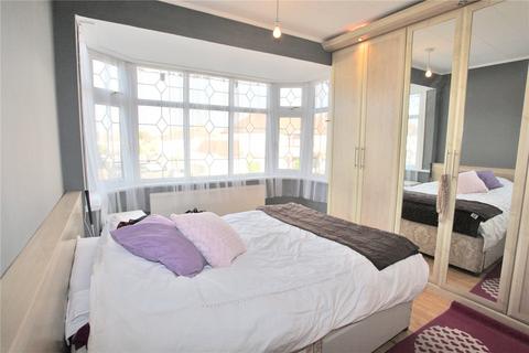 51 Pembroke Road, London, N13 5NR