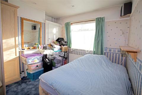 51 Pembroke Road, London, N13 5NR