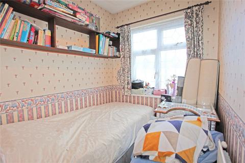 51 Pembroke Road, London, N13 5NR