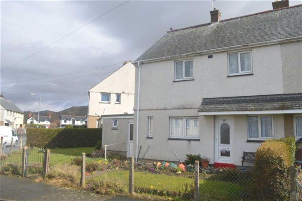 56, Brynheulog, Tywyn, Gwynedd, LL36 3 bed semidetached house £115,000