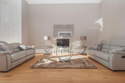 undefined, 2332L Palmerston Place, Edinburgh, EH12 5AP