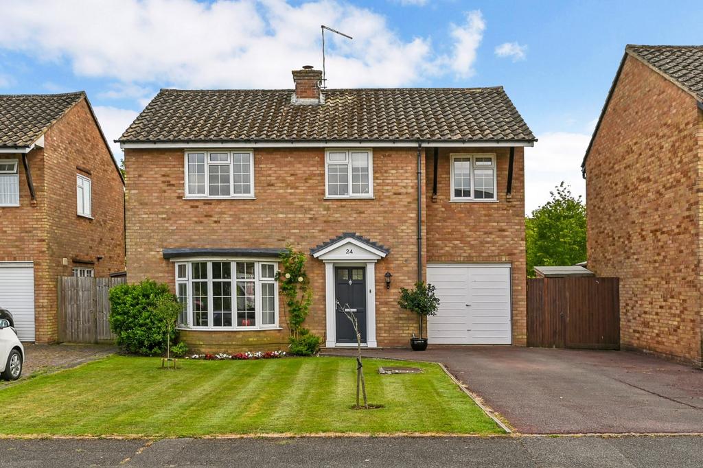 Southgate Road, Tenterden, Kent, TN30 4 bed detached house for sale £