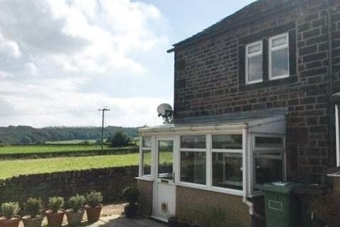 2 bedroom end of terrace house to rent, Top Of The Moor, Stocksmoor, Huddersfield, HD4