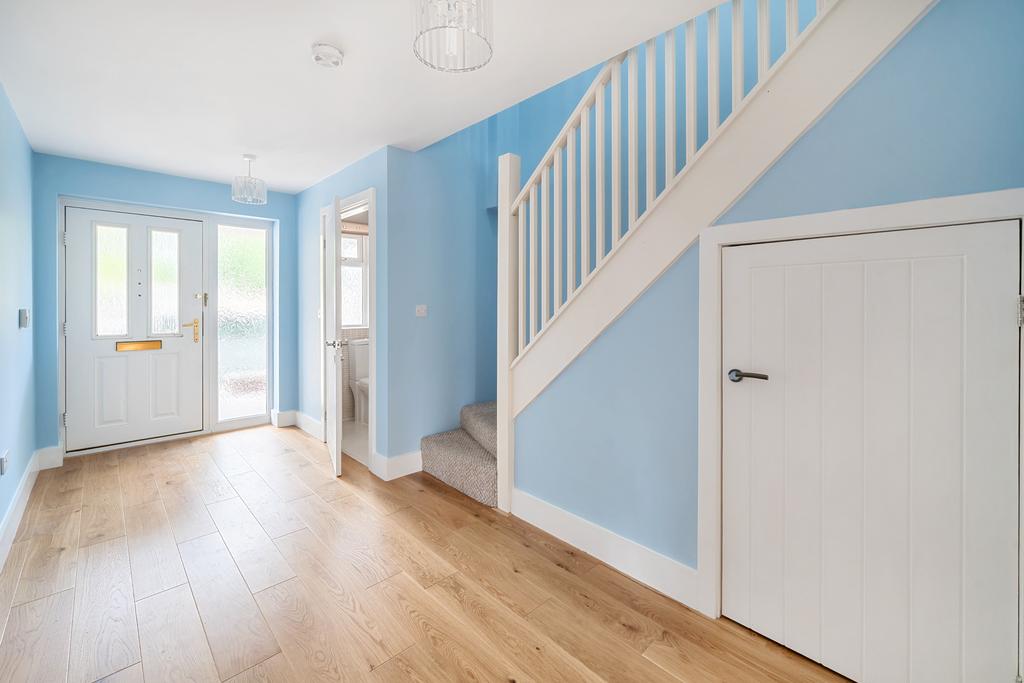 Estcourt Road, Gloucester, GL1 4 bed detached house £1,495 pcm (£345 pw)