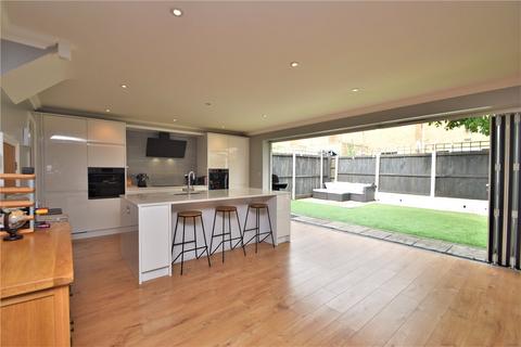 4 bedroom link detached house for sale, Saddle Rise, Chelmsford, CM1