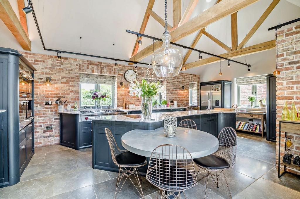 Kitchen/Breakfast