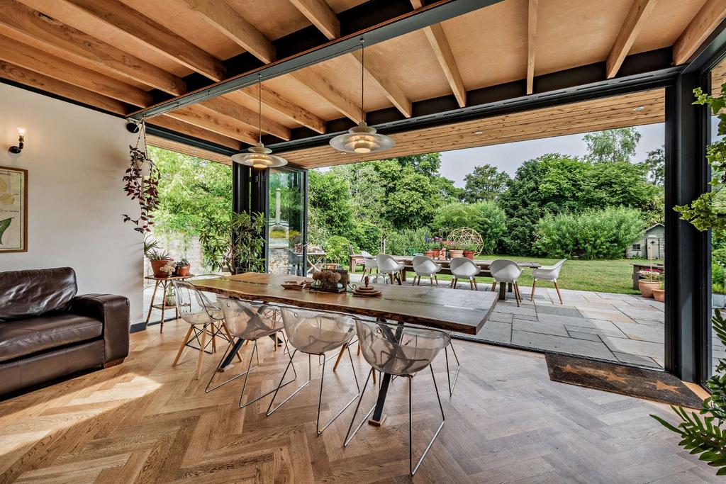 Kitchen/Family Room