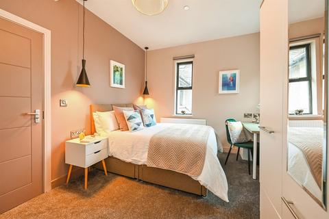 undefined, Room 11; 328 North Road, Cardiff
