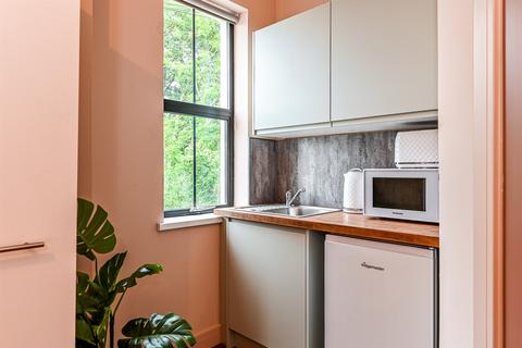 undefined, Room 11; 328 North Road, Cardiff