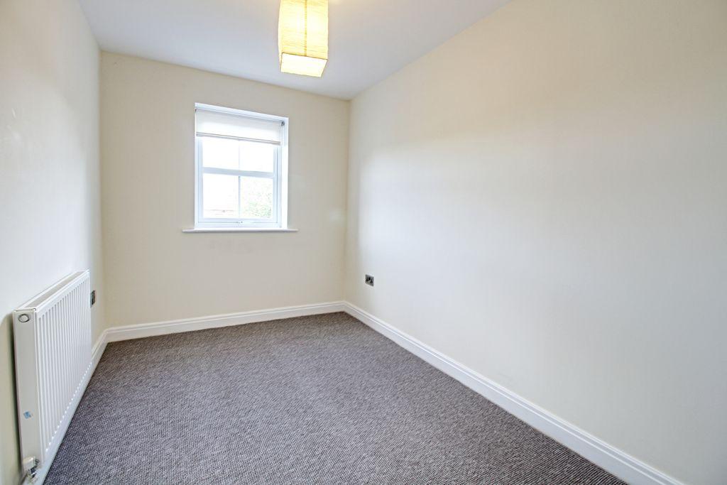 Bedroom 2 (Double)