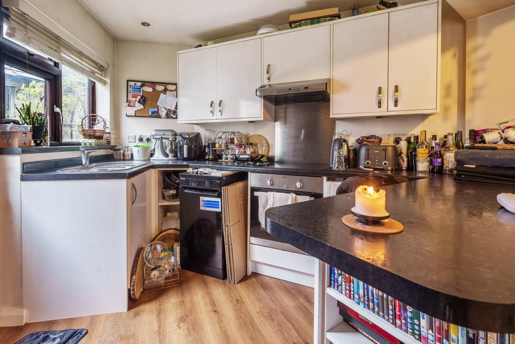 Flat 7, 27 Kirkland, Kendal, LA9 5AF 1 bed flat for sale £85,000