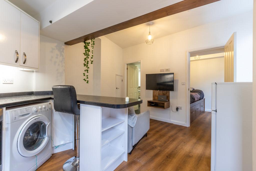 Fitted Kitchen and Living Room