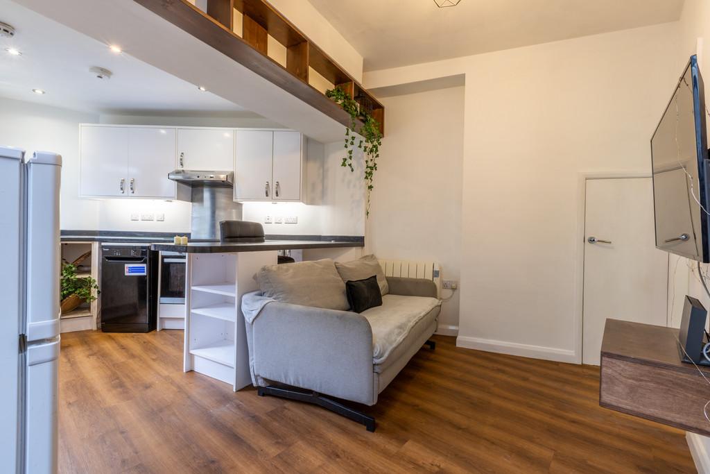 Fitted Kitchen and Living Room