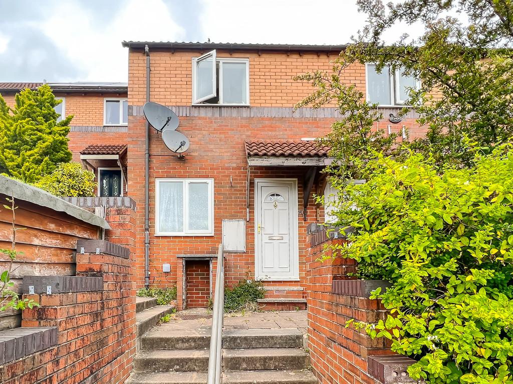 Farm Hill, Exeter 2 bed terraced house for sale £195,000