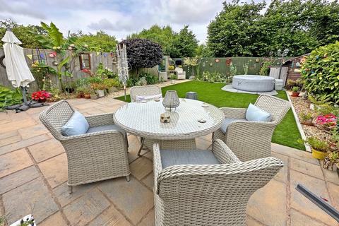 51 Jupes Close, Exminster, Exeter, EX6 8BP