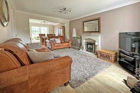 51 Jupes Close, Exminster, Exeter, EX6 8BP