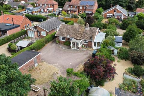 3 bedroom detached bungalow for sale, Black Horse Lane, Ditchingham