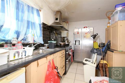 4 bedroom semi-detached house for sale, Weir Hall Road, London, N18