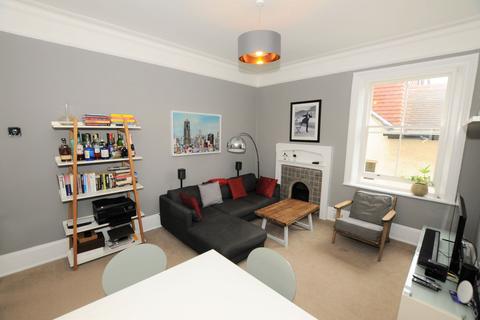 1 bedroom flat for sale, 28 Wellesley Road, Chiswick, Greater London, W4 4BN