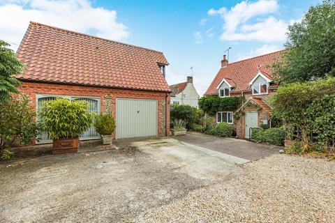 4 bedroom cottage for sale, Fakenham