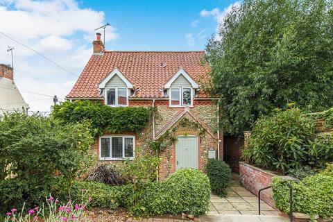 4 bedroom cottage for sale, Fakenham