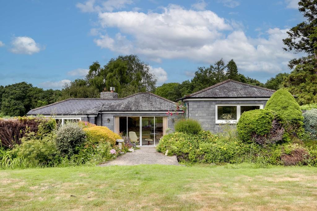 Lowerdown, Bovey Tracey 3 bed detached house for sale £730,000