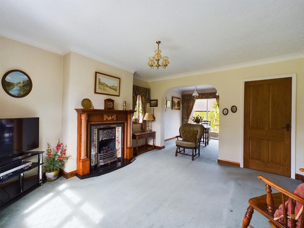 Longford, Ashbourne 3 bed detached house for sale £525,000