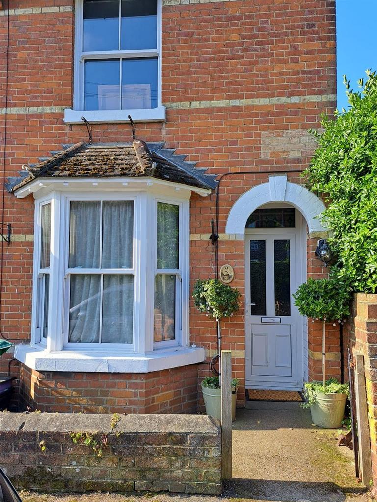 Mill Road, Hythe 3 bed house for sale £375,000