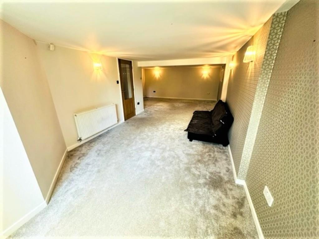 Living room/bedroom