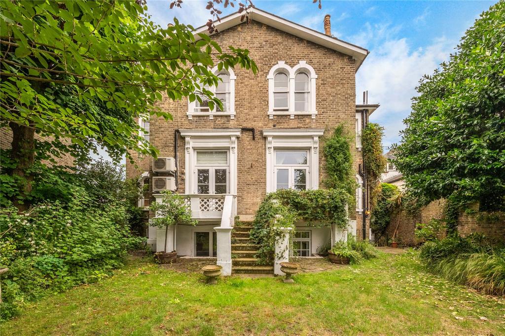 Wimbledon Park Road, London 3 bed flat for sale £825,000