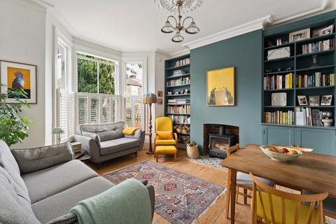 27 Durham Road, Manor Park, London, E12 5AY