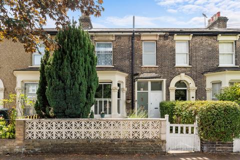 27 Durham Road, Manor Park, London, E12 5AY