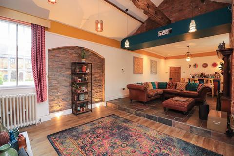 7 bedroom farm house for sale, Elford Road, Elford