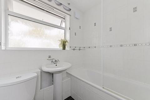 10 Guestwick, Tonbridge, TN10 4HU