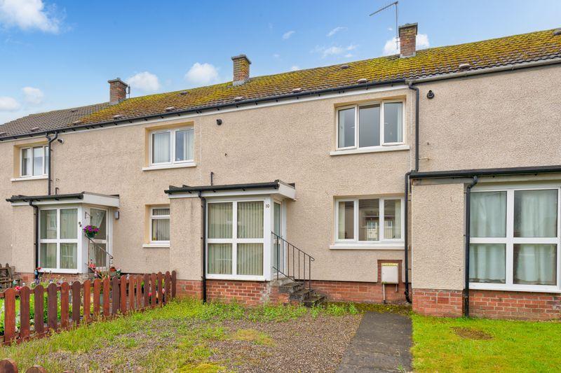 10 Stewart Place, Patna, Ayrshire... 2 bed villa £55,000