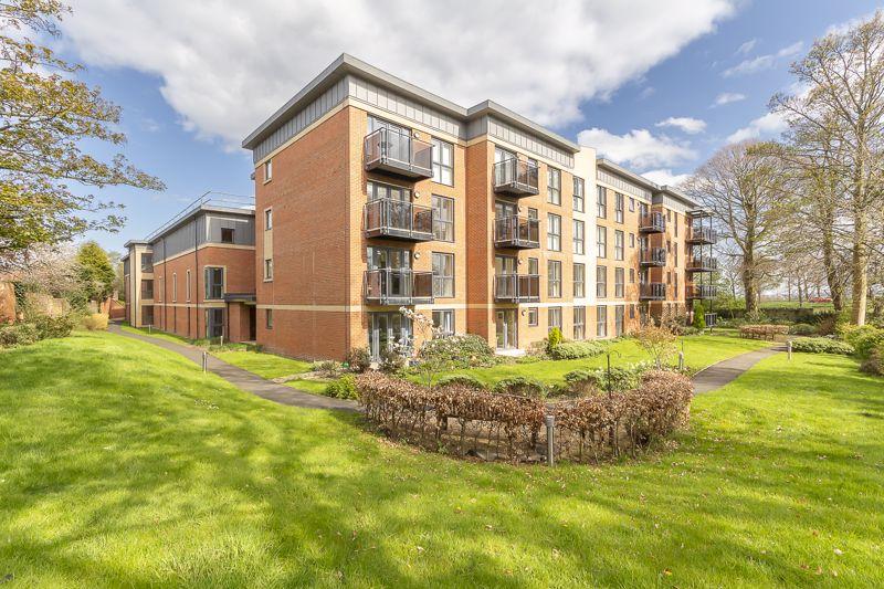 Kenton Lodge, Kenton Road, Gosforth, Newcastle upon Tyne 2 bed apartment for sale £220,000