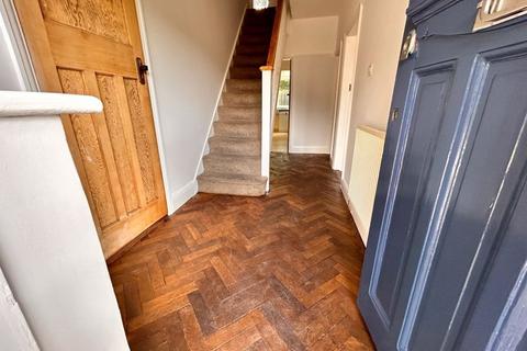 115 Antrobus Road, Sutton Coldfield, B73 5EL