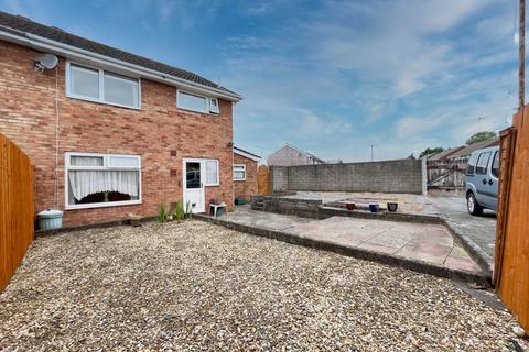 4 bedroom semi-detached house for sale, 82 Norwood Crescent, Barry, The Vale of Glamorgan CF63 2AR