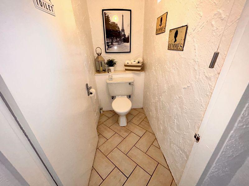 Photo 32
